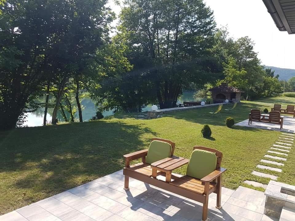 Holiday Home Green Coast 波斯尼亚克鲁帕 外观 照片