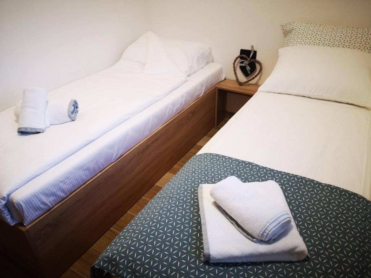 Holiday Home Green Coast 波斯尼亚克鲁帕 外观 照片