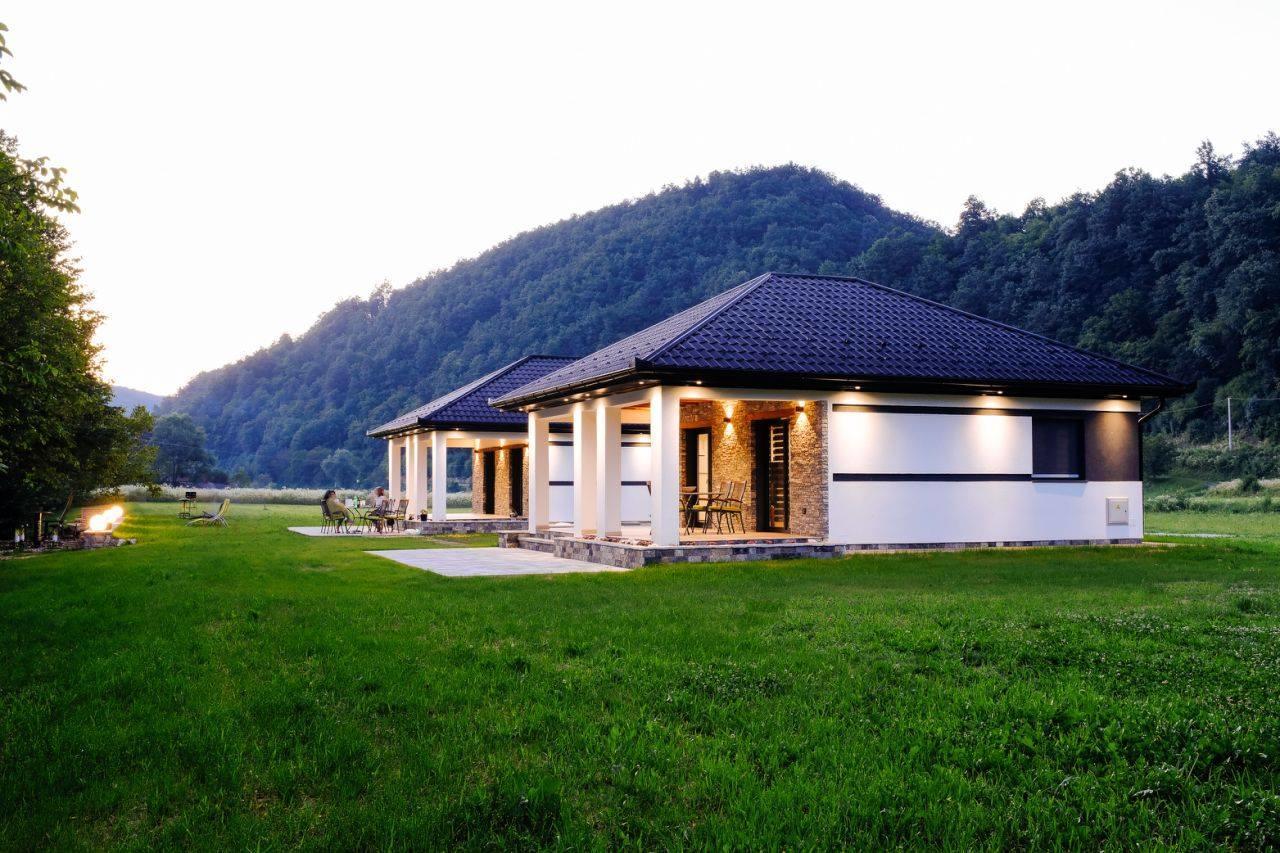 Holiday Home Green Coast 波斯尼亚克鲁帕 外观 照片